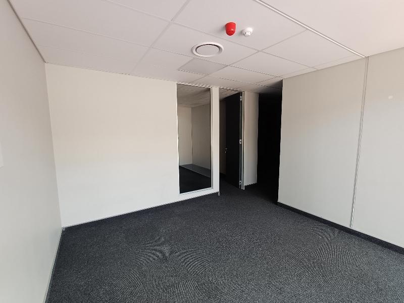 To Let commercial Property for Rent in Olifantsfontein Gauteng
