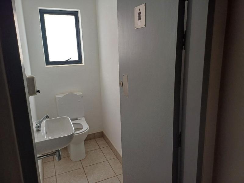 To Let commercial Property for Rent in Olifantsfontein Gauteng
