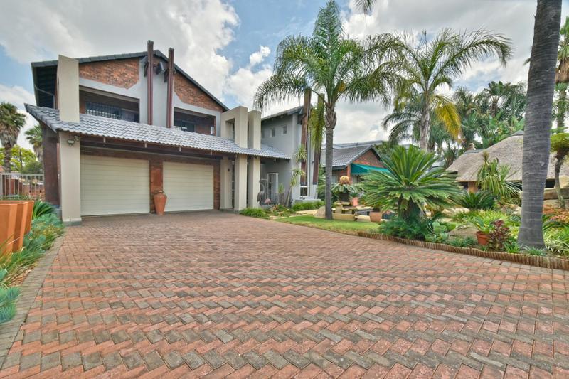 5 Bedroom Property for Sale in Meyersdal Gauteng
