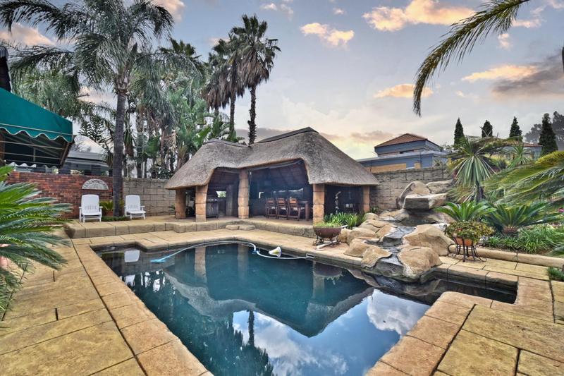 5 Bedroom Property for Sale in Meyersdal Gauteng
