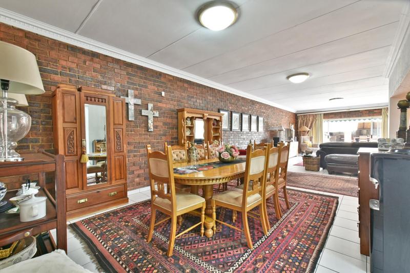 5 Bedroom Property for Sale in Meyersdal Gauteng