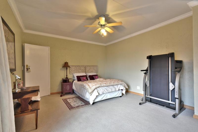 5 Bedroom Property for Sale in Meyersdal Gauteng