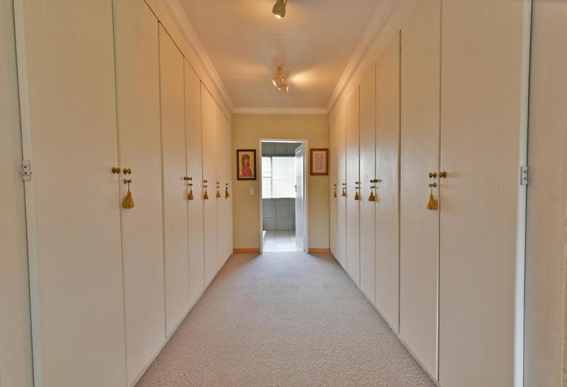 5 Bedroom Property for Sale in Meyersdal Gauteng