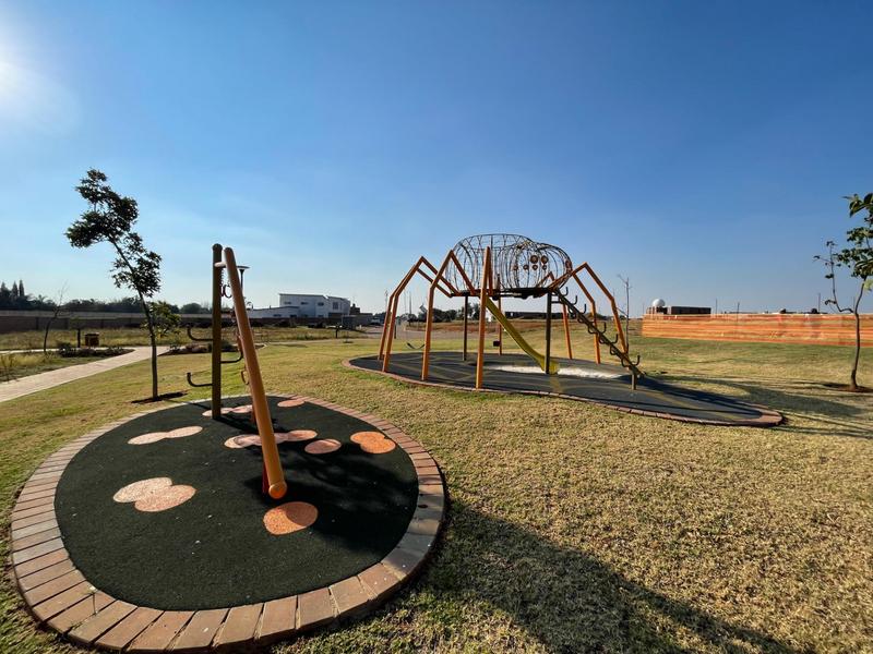 5 Bedroom Property for Sale in Midstream Estate Gauteng