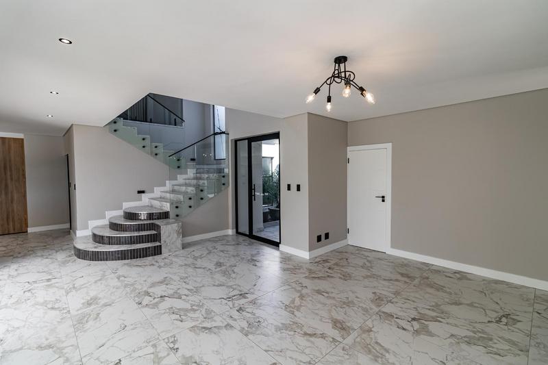 6 Bedroom Property for Sale in Midstream Estate Gauteng