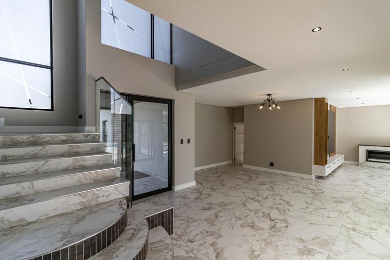 6 Bedroom Property for Sale in Midstream Estate Gauteng