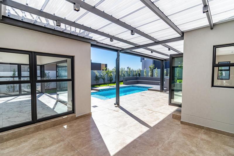 6 Bedroom Property for Sale in Midstream Estate Gauteng