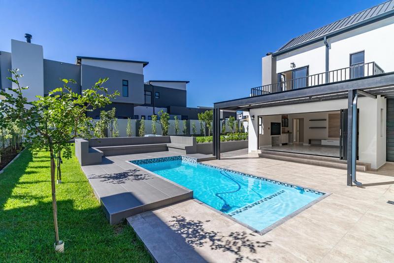 6 Bedroom Property for Sale in Midstream Estate Gauteng