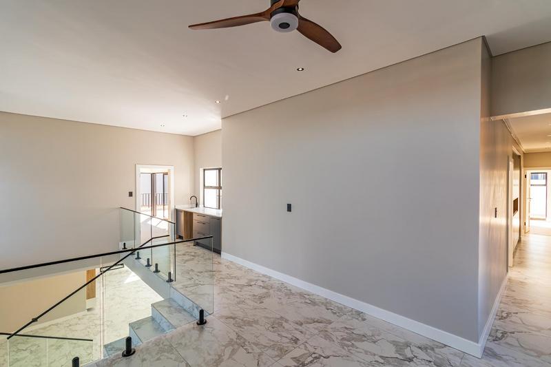 6 Bedroom Property for Sale in Midstream Estate Gauteng