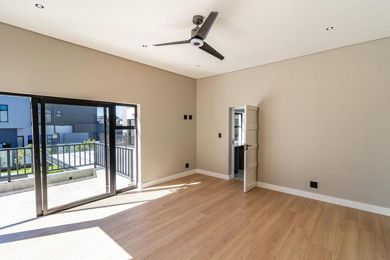 6 Bedroom Property for Sale in Midstream Estate Gauteng