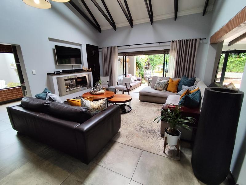 4 Bedroom Property for Sale in Midstream Ridge Gauteng