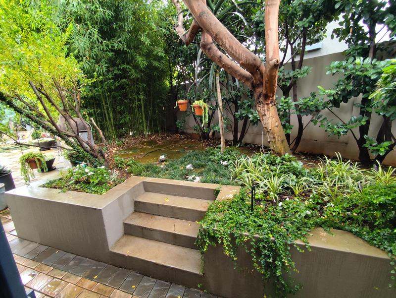 4 Bedroom Property for Sale in Midstream Ridge Gauteng