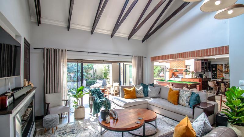 4 Bedroom Property for Sale in Midstream Ridge Gauteng