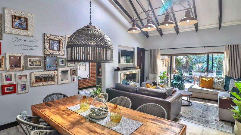 4 Bedroom Property for Sale in Midstream Ridge Gauteng