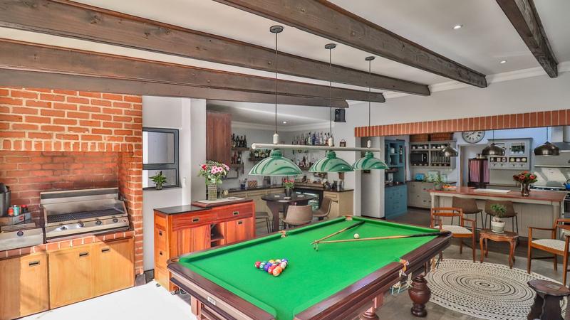 4 Bedroom Property for Sale in Midstream Ridge Gauteng