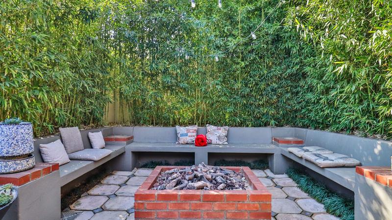 4 Bedroom Property for Sale in Midstream Ridge Gauteng