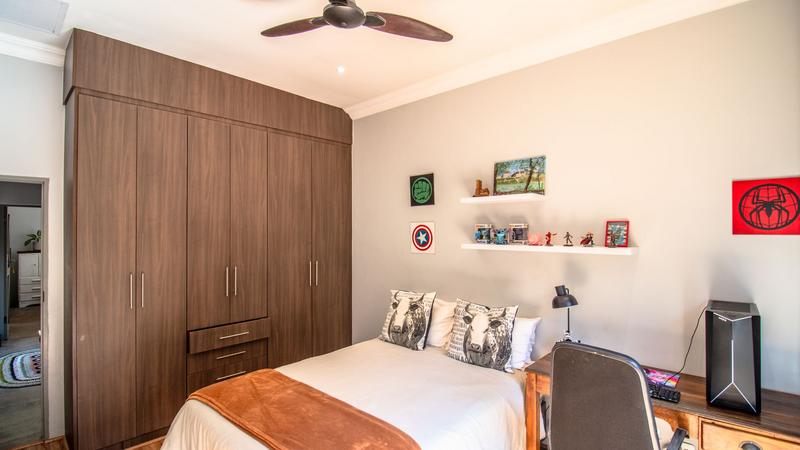 4 Bedroom Property for Sale in Midstream Ridge Gauteng