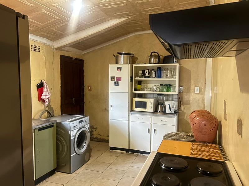 2 Bedroom Property for Sale in Mapetla Gauteng