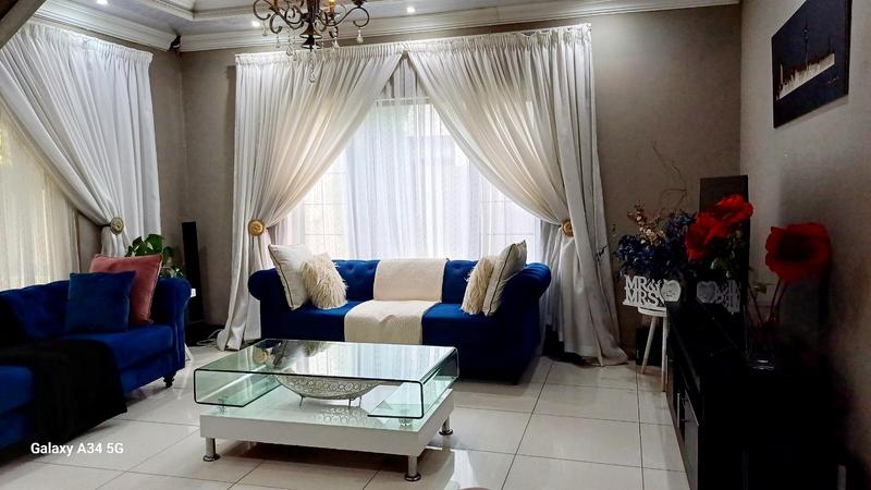 3 Bedroom Property for Sale in Country View Gauteng