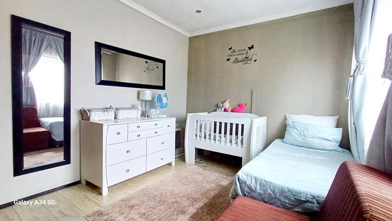 3 Bedroom Property for Sale in Country View Gauteng
