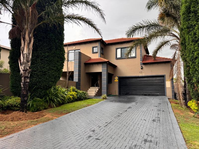 3 Bedroom Property for Sale in Country View Gauteng