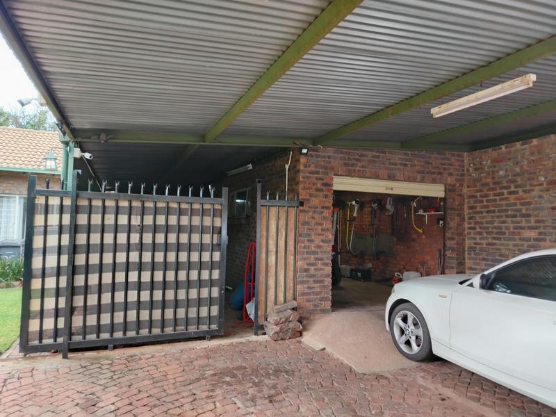 3 Bedroom Property for Sale in Doornpoort Gauteng