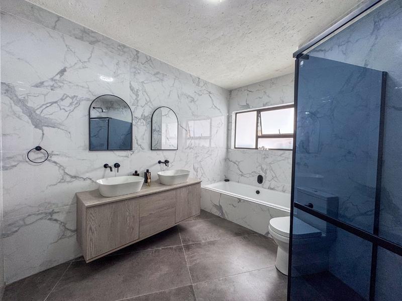 3 Bedroom Property for Sale in Meyersdal Gauteng