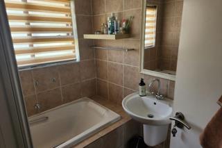 2 Bedroom Property for Sale in Glenvista Gauteng
