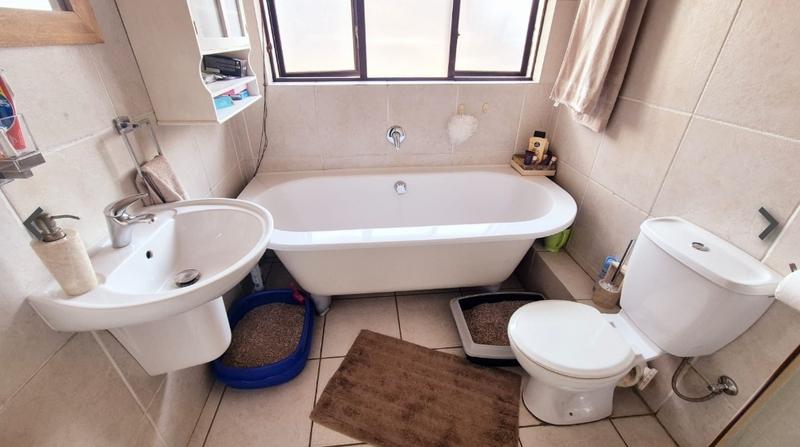 0 Bedroom Property for Sale in Glenvista Gauteng