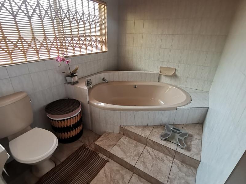 3 Bedroom Property for Sale in Vanderbijlpark SE 3 Gauteng
