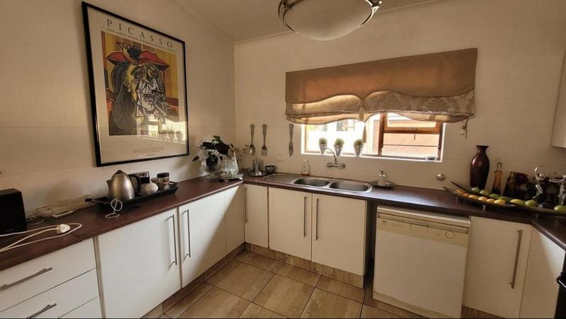 3 Bedroom Property for Sale in Vanderbijlpark SW 5 Gauteng