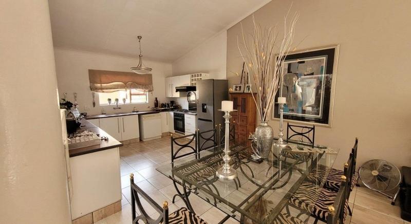 3 Bedroom Property for Sale in Vanderbijlpark SW 5 Gauteng