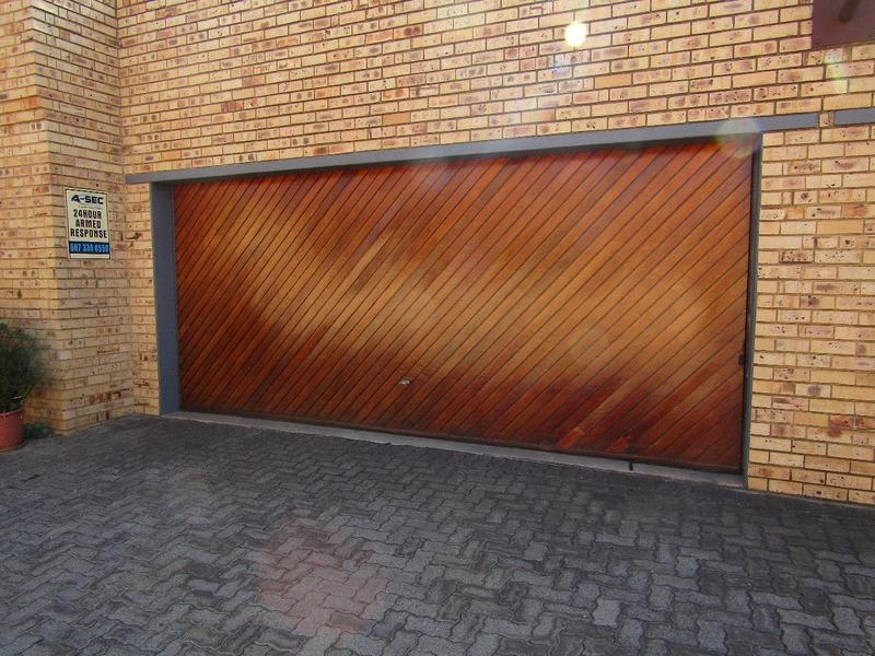 3 Bedroom Property for Sale in Vanderbijlpark SW 5 Gauteng