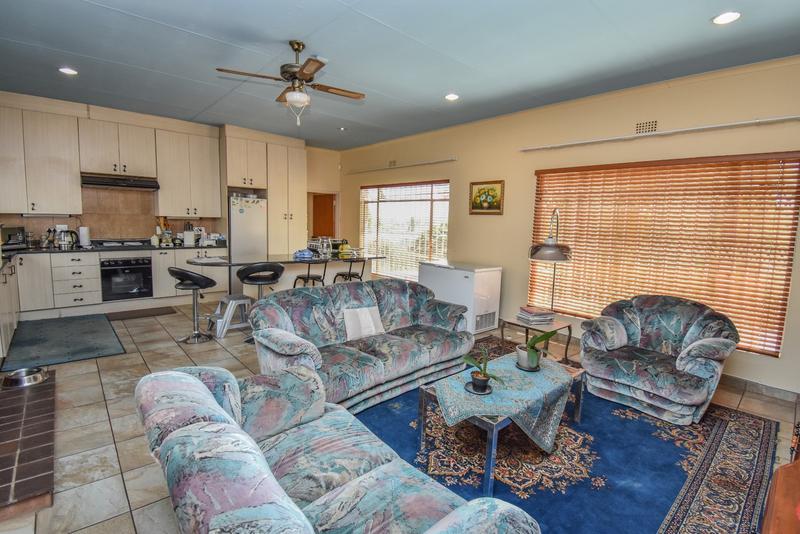6 Bedroom Property for Sale in Florida Gauteng