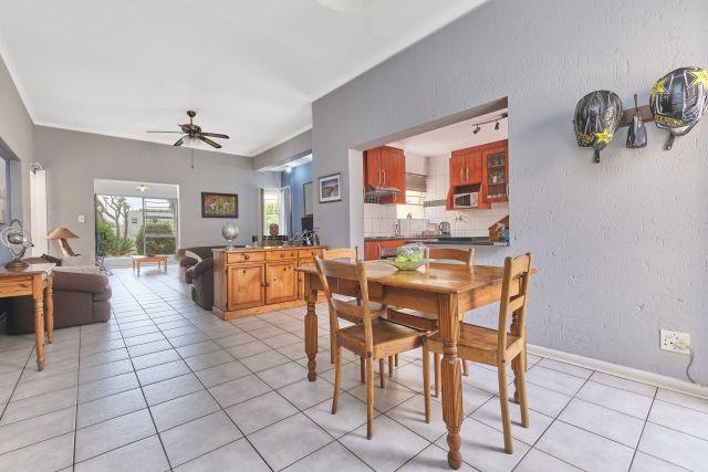 4 Bedroom Property for Sale in Sunninghill Gauteng
