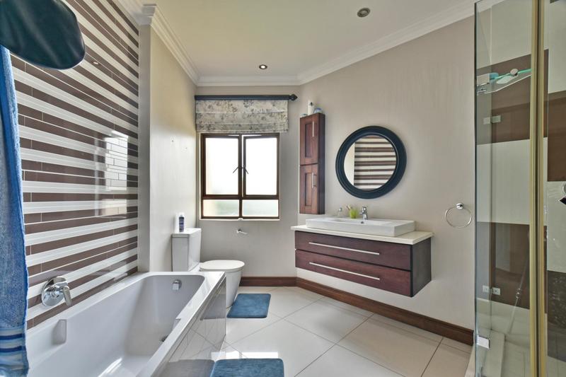 4 Bedroom Property for Sale in Serengeti Lifestyle Estate Gauteng