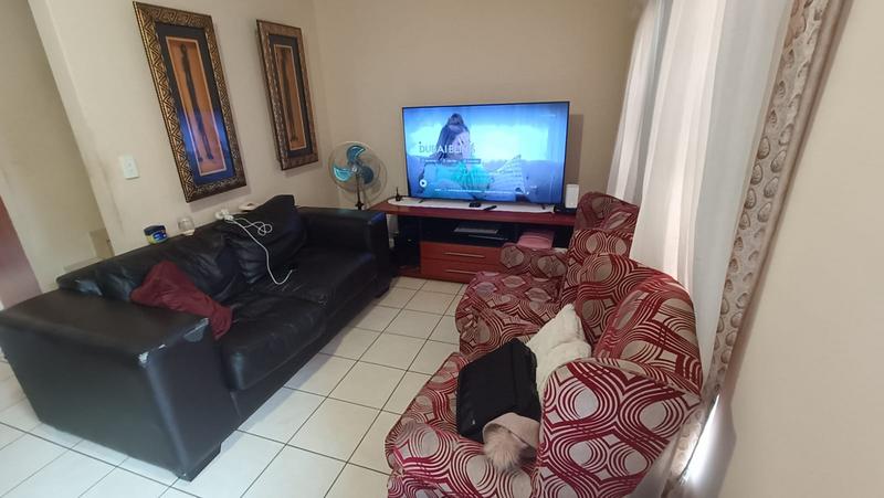 3 Bedroom Property for Sale in Annlin Gauteng