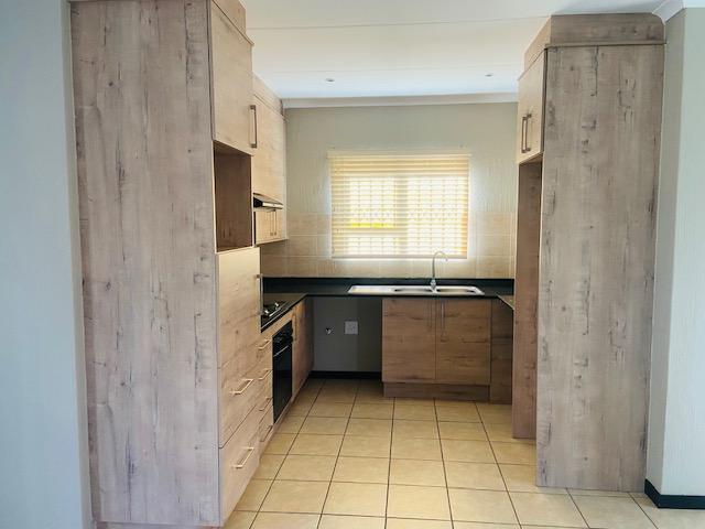 3 Bedroom Property for Sale in Wilgeheuwel Gauteng