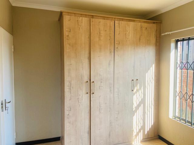 3 Bedroom Property for Sale in Wilgeheuwel Gauteng