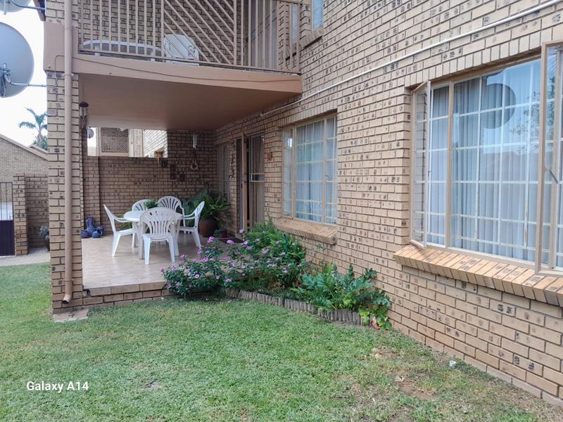 2 Bedroom Property for Sale in Magalieskruin Gauteng