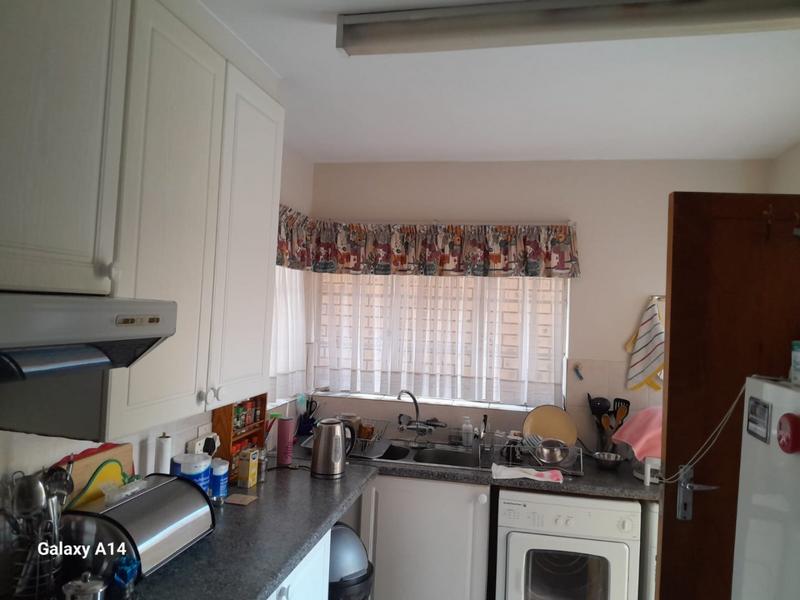 2 Bedroom Property for Sale in Magalieskruin Gauteng