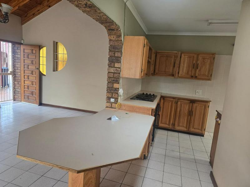 2 Bedroom Property for Sale in Montana Park Gauteng