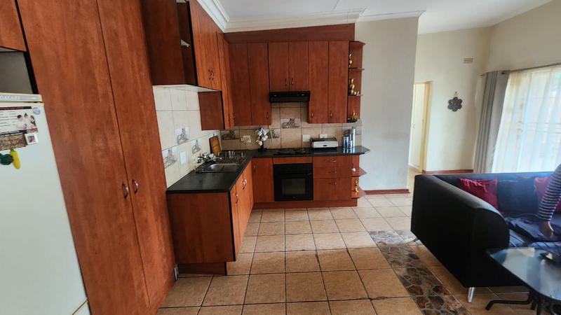 3 Bedroom Property for Sale in Brackendowns Gauteng