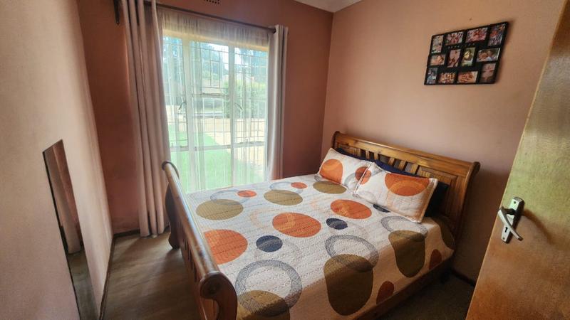 3 Bedroom Property for Sale in Brackendowns Gauteng