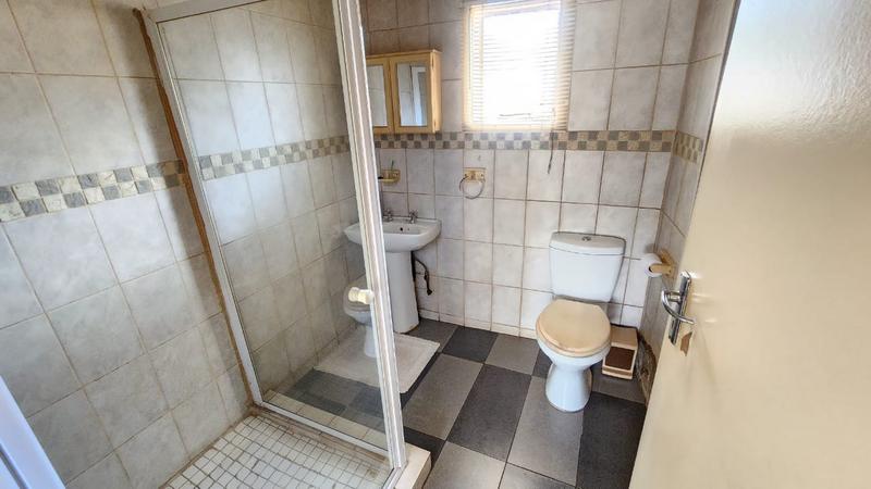 3 Bedroom Property for Sale in Brackendowns Gauteng