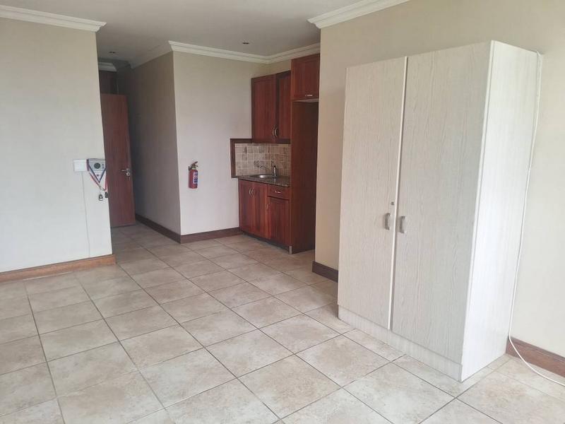 1 Bedroom Property for Sale in Newlands Gauteng