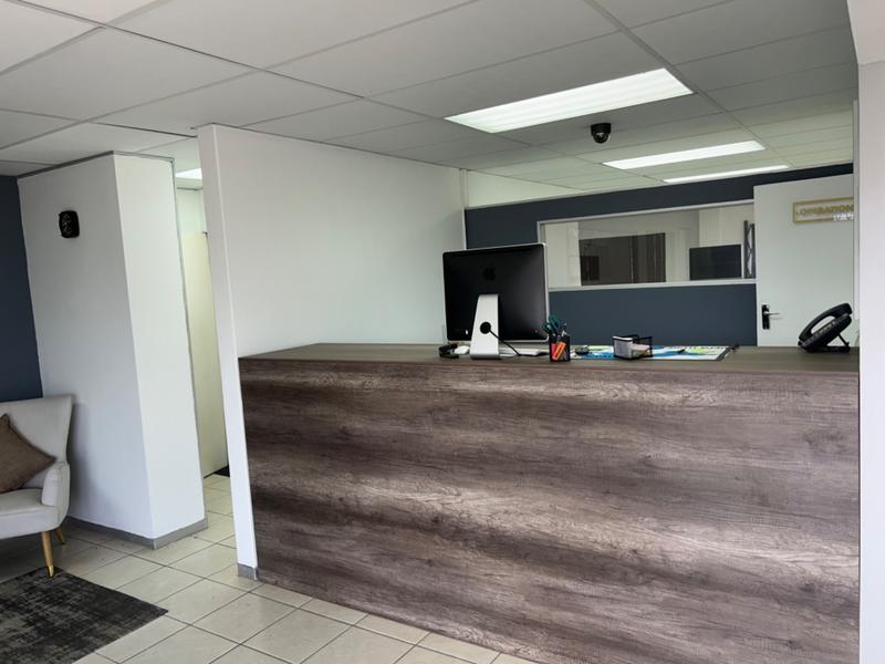 To Let commercial Property for Rent in Airport Park Gauteng