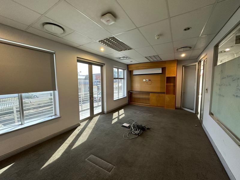 To Let commercial Property for Rent in Linbro Park Gauteng