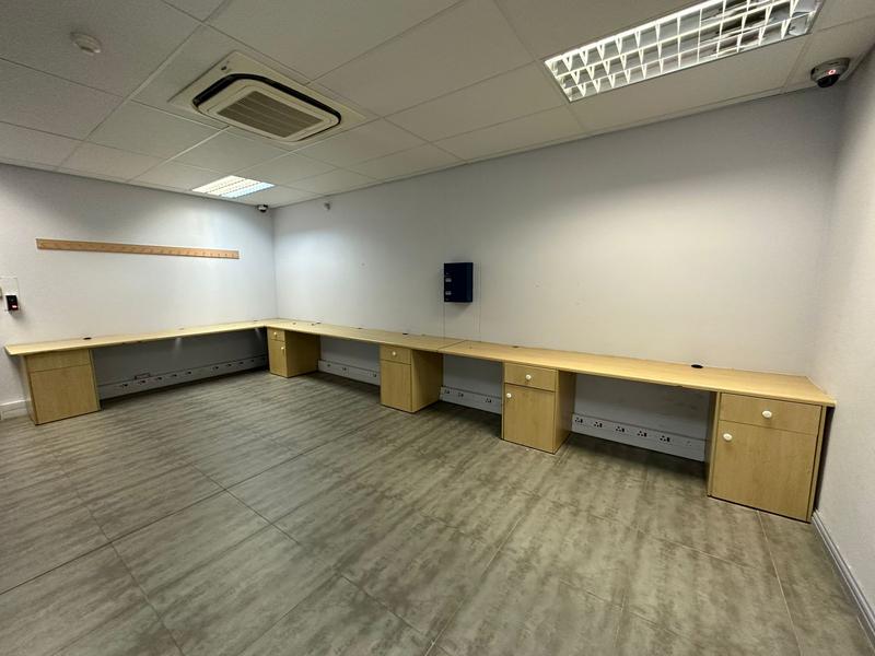 To Let commercial Property for Rent in Linbro Park Gauteng