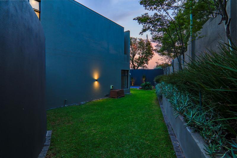 To Let 4 Bedroom Property for Rent in Morningside Gauteng